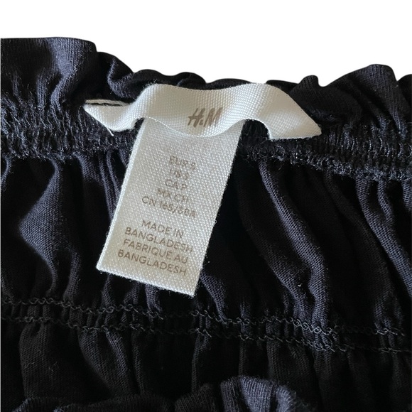 H&M Black Short Sleeve Mini Dress Elastic Stretchy Size Small - Picture 3 of 3